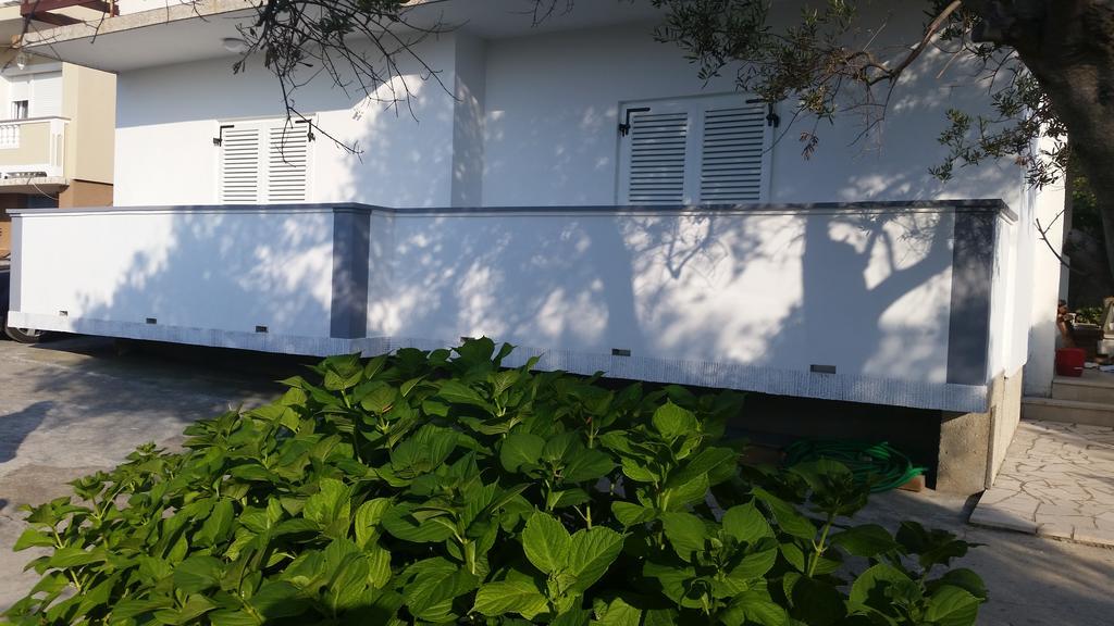 לופאר Apartment Valeria מראה חיצוני תמונה