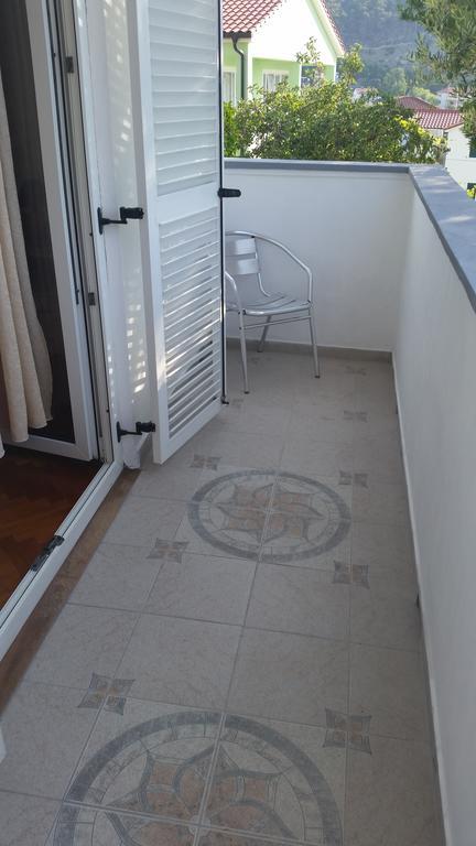 לופאר Apartment Valeria מראה חיצוני תמונה