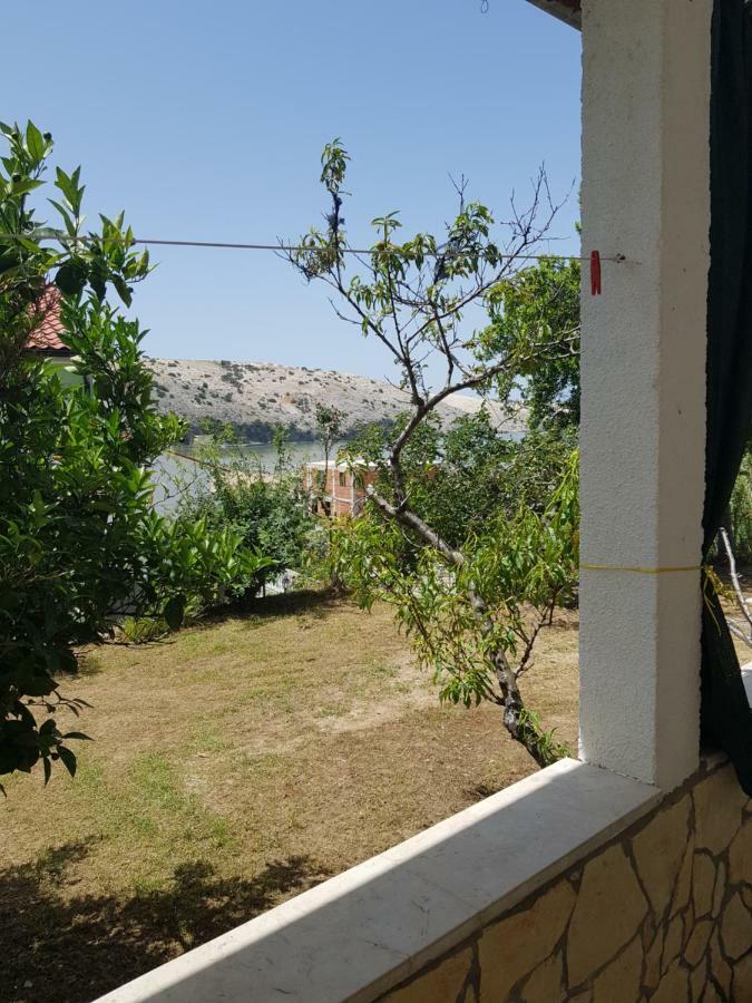 לופאר Apartment Valeria מראה חיצוני תמונה